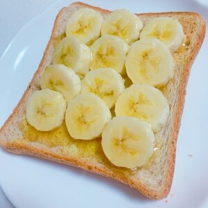 朝ごはんやおやつにピッタリ！バナナトースト